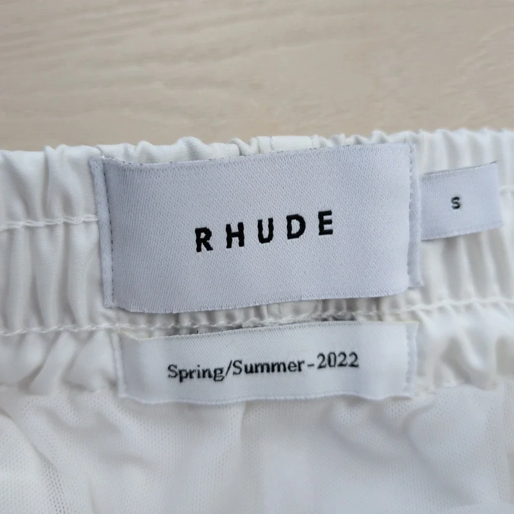Rhude Logo Swim Shorts Trunks Mens Small White Mesh Lined Spell Out Beach Casual